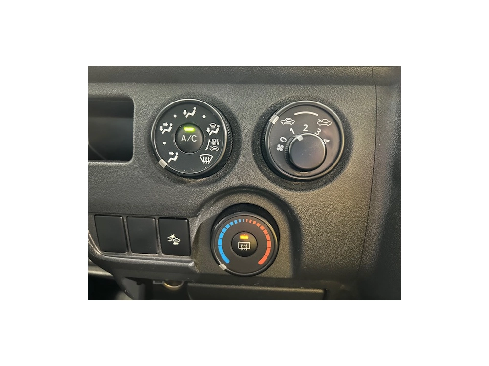 2019 Toyota Hiace LWB ++ $4000 REDUCED ++ **TIMBER FLOOR**