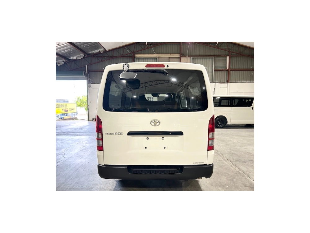 2019 Toyota Hiace DIESEL TURBO LWB ++ $4000 REDUCED ++ **TIMBER FLOOR**