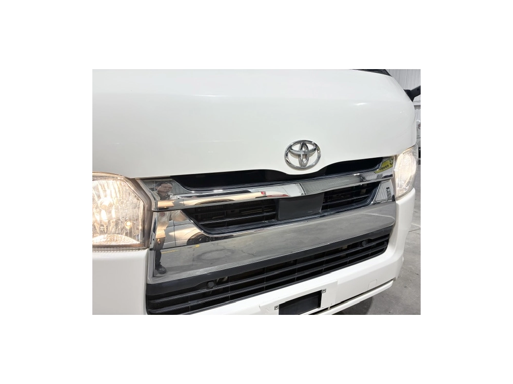 2021 Toyota Hiace =2WD= Luxury GL PACKAGE 