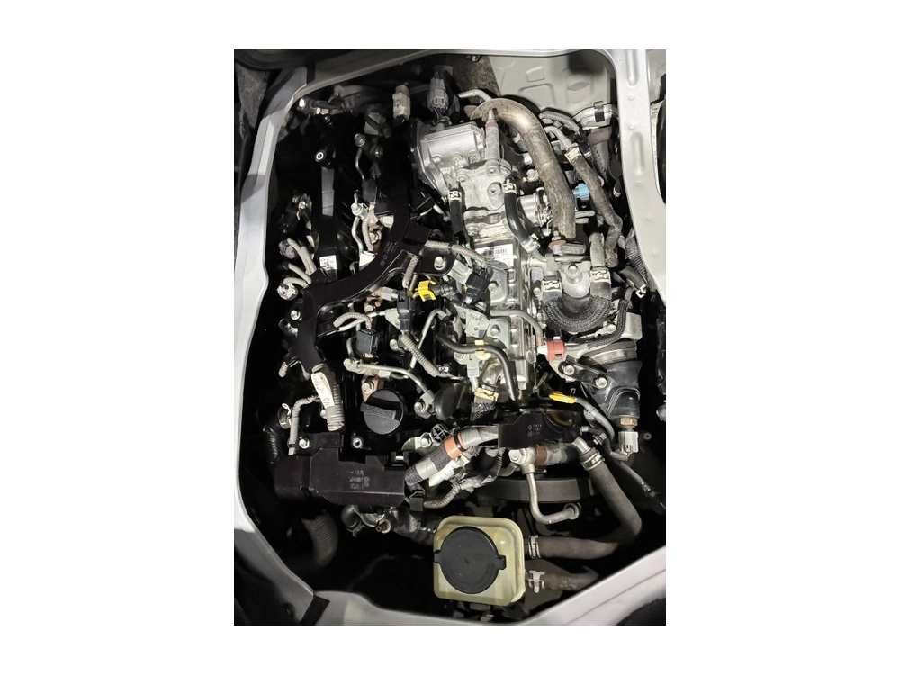 2021 Toyota Hiace FACELIFT MODEL - TOP SPEC *** SUPER GL *** 2WD FULL OPTIONS -
