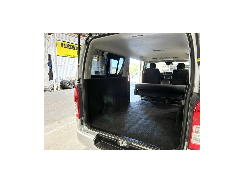 2021 Toyota Hiace FACELIFT MODEL - TOP SPEC *** SUPER GL *** 2WD FULL OPTIONS -