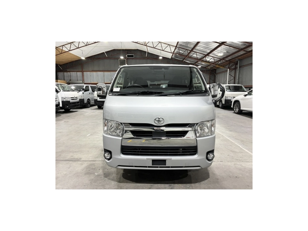 2021 Toyota Hiace FACELIFT MODEL - TOP SPEC *** SUPER GL *** 2WD FULL OPTIONS -