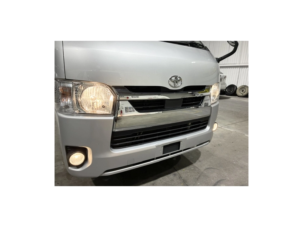 2021 Toyota Hiace FACELIFT MODEL - TOP SPEC *** SUPER GL *** 2WD FULL OPTIONS -