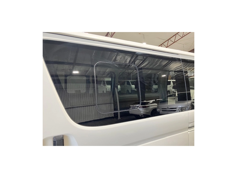 2018 Toyota Hiace 2.8L Diesel Turbo *** BIG SALE _ WAS $31,995 - NOW $ 28,500***