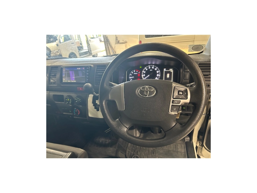 2020 Toyota Hiace Facelift Model =4X4=