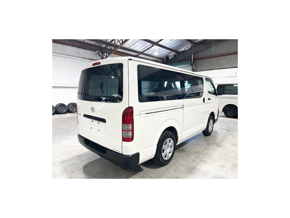 2020 Toyota Hiace Facelift Model =4X4=