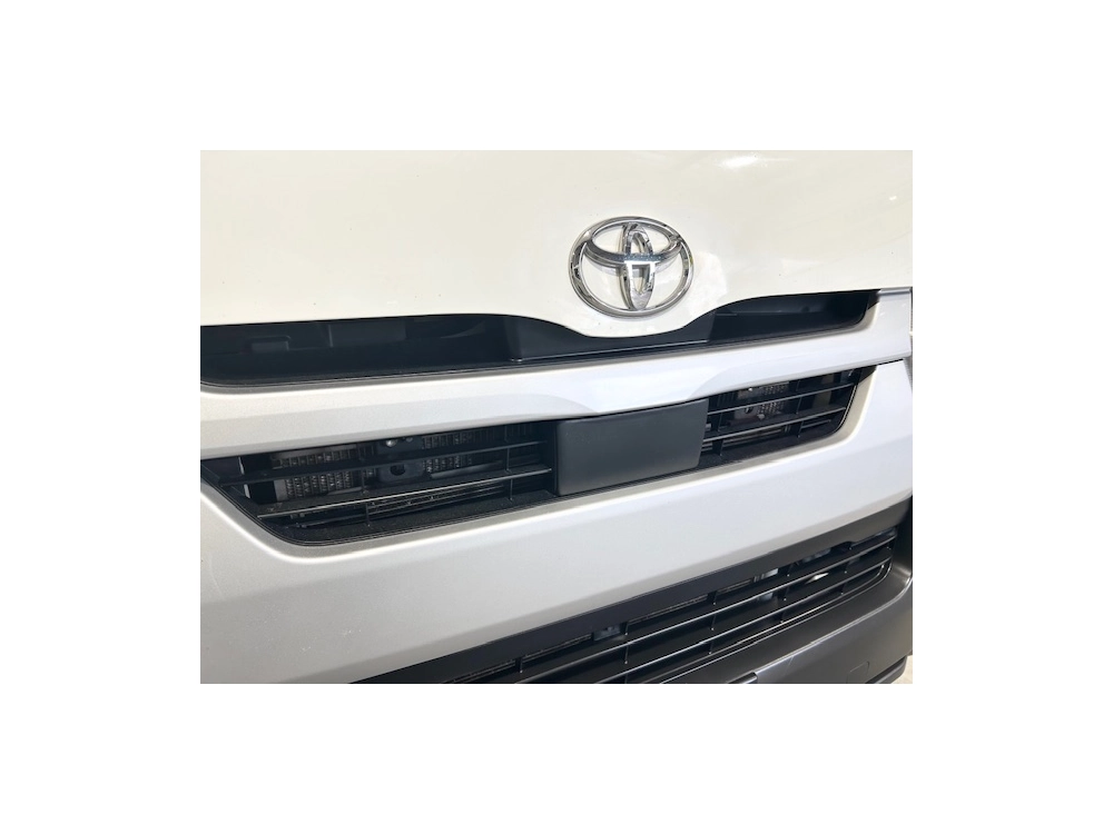 2020 Toyota Hiace Facelift Model =4X4=