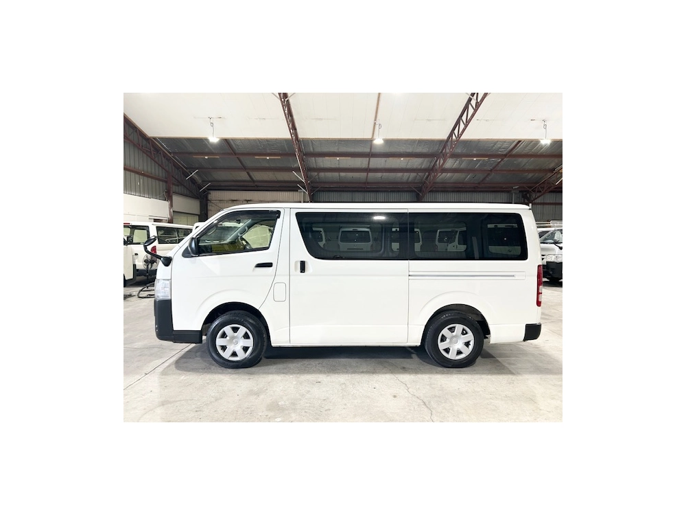 2020 Toyota Hiace Facelift Model =4X4=