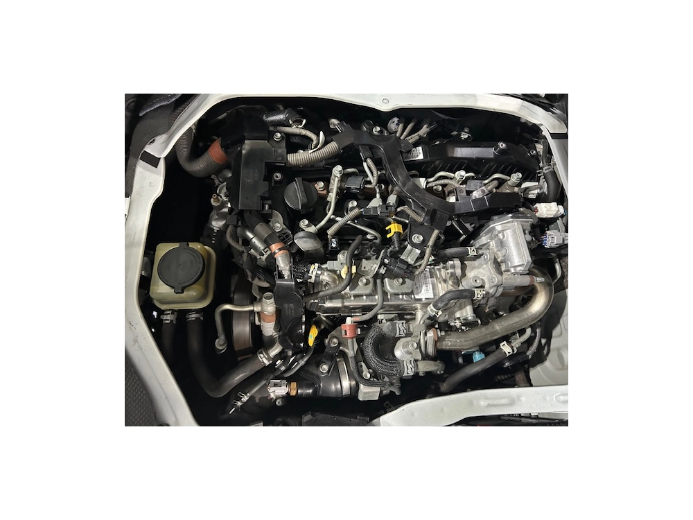 2020 Toyota Hiace Facelift Model =4X4=