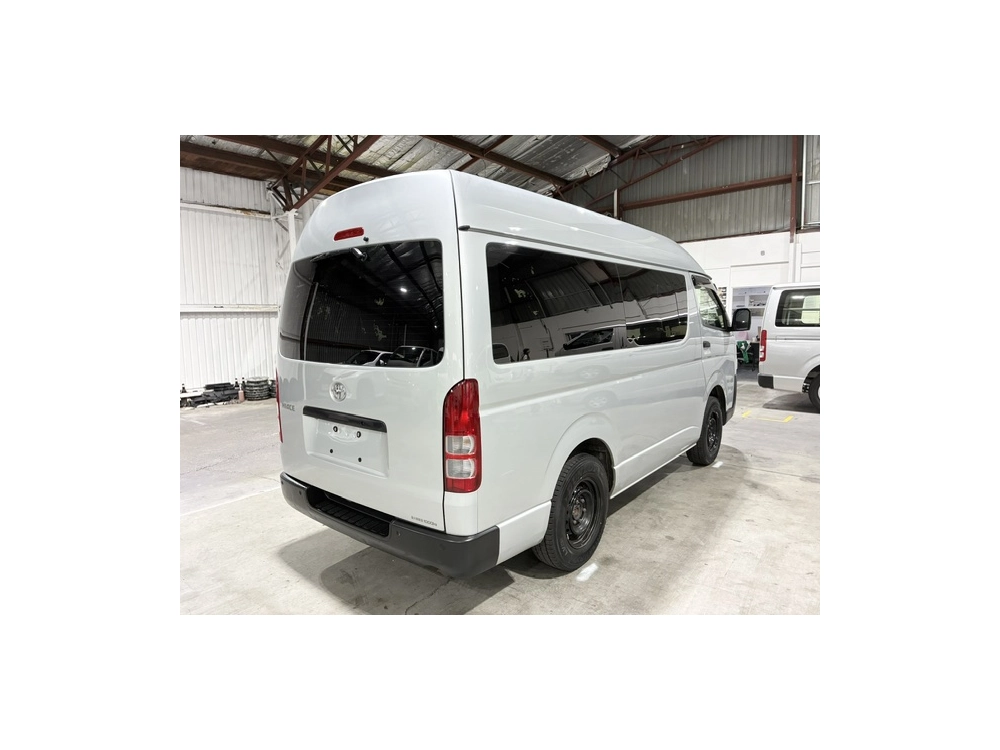 2023 FACELIFT Toyota Hiace =4X4= HIGHROOF 360 Degree Camera / 6 SEATER