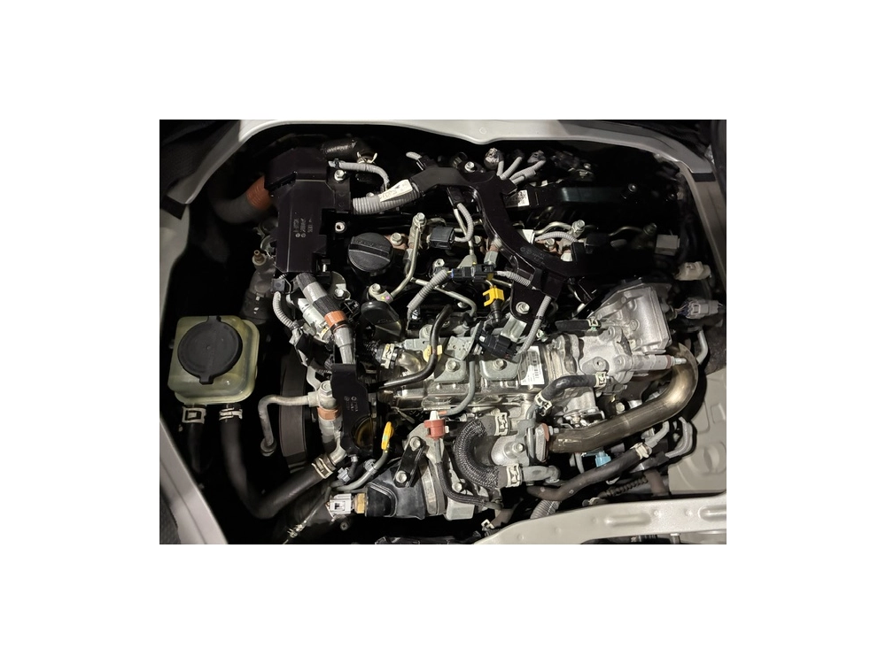 2023 FACELIFT Toyota Hiace =4X4= HIGHROOF 360 Degree Camera / 6 SEATER