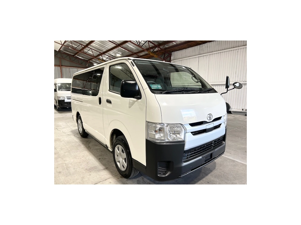 2019 Toyota Hiace 4WD - 6 Seaters -