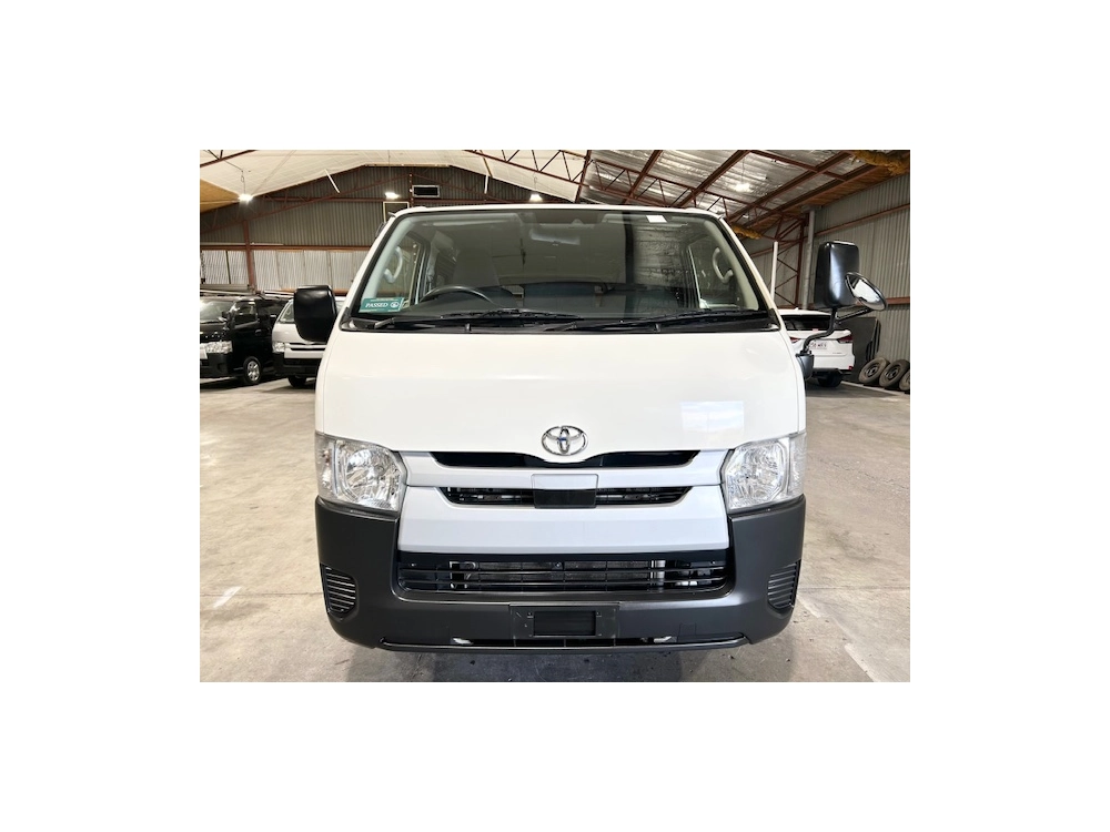 2019 Toyota Hiace 4WD - 6 Seaters - NEW YEAR SALE