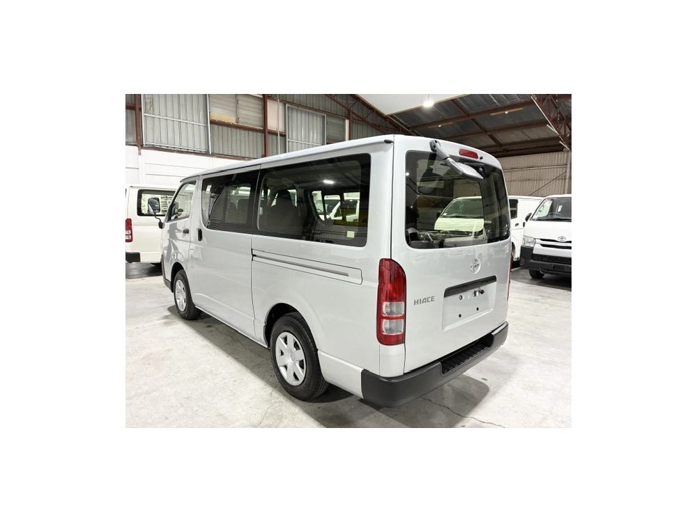 2019 Toyota Hiace =4X4= 6 Seaters ** MID YEAR SUPER SALE**