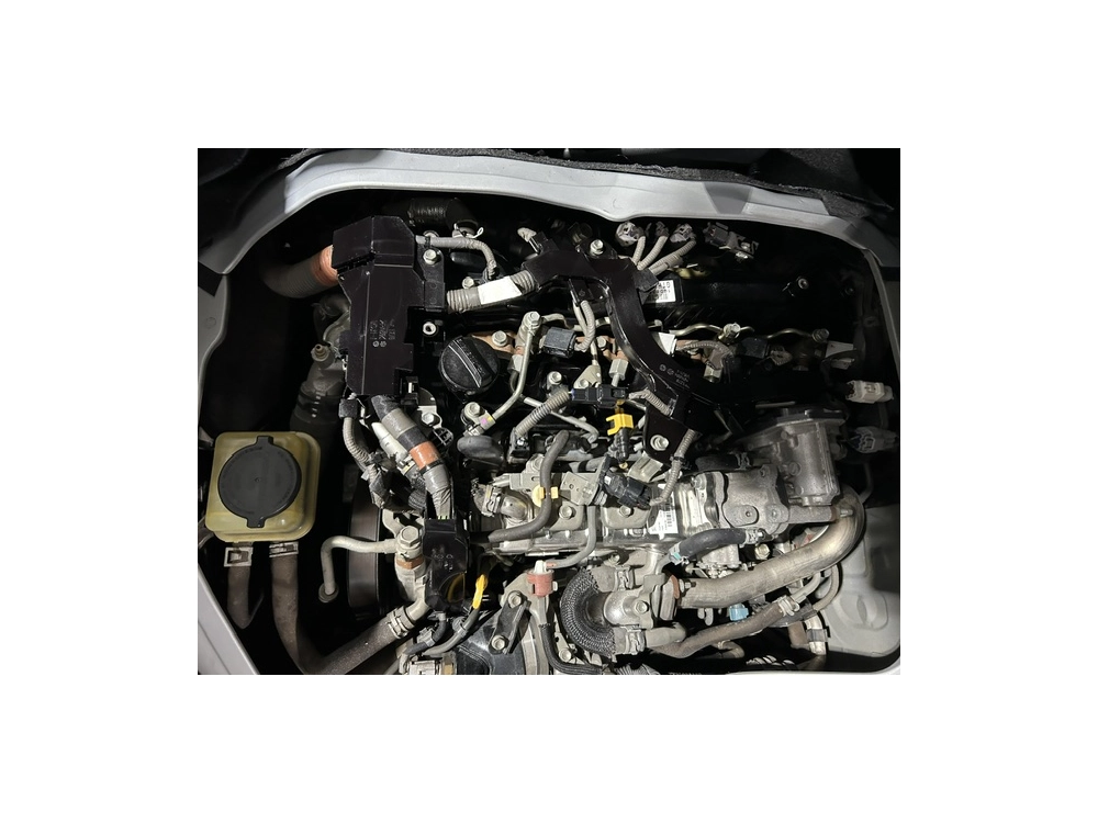 2018 Toyota Hiace **SUPER GL** 4X4 ** EOFY BIGGEST SALE NOW -- OFFER END 26/06*