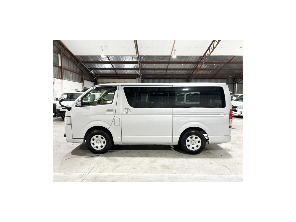 2018 Toyota Hiace **SUPER GL** 4X4 ** EOFY BIGGEST SALE NOW -- OFFER END 26/06*