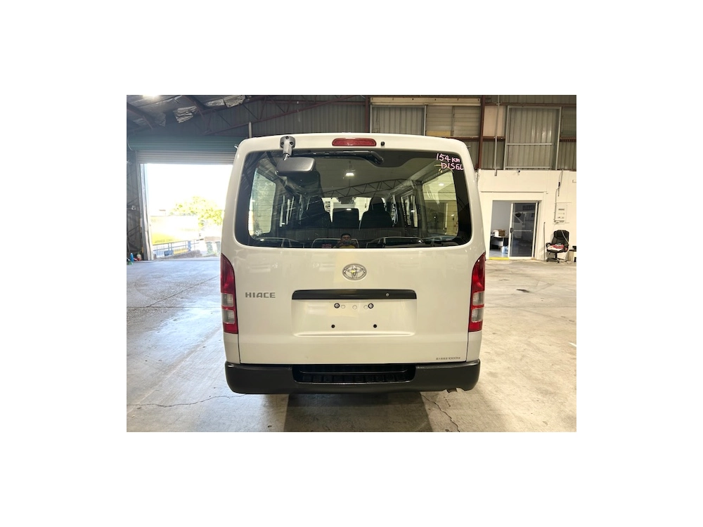 2020 Toyota Hiace 4WD / 6 Seater - NEW YEAR SALE -