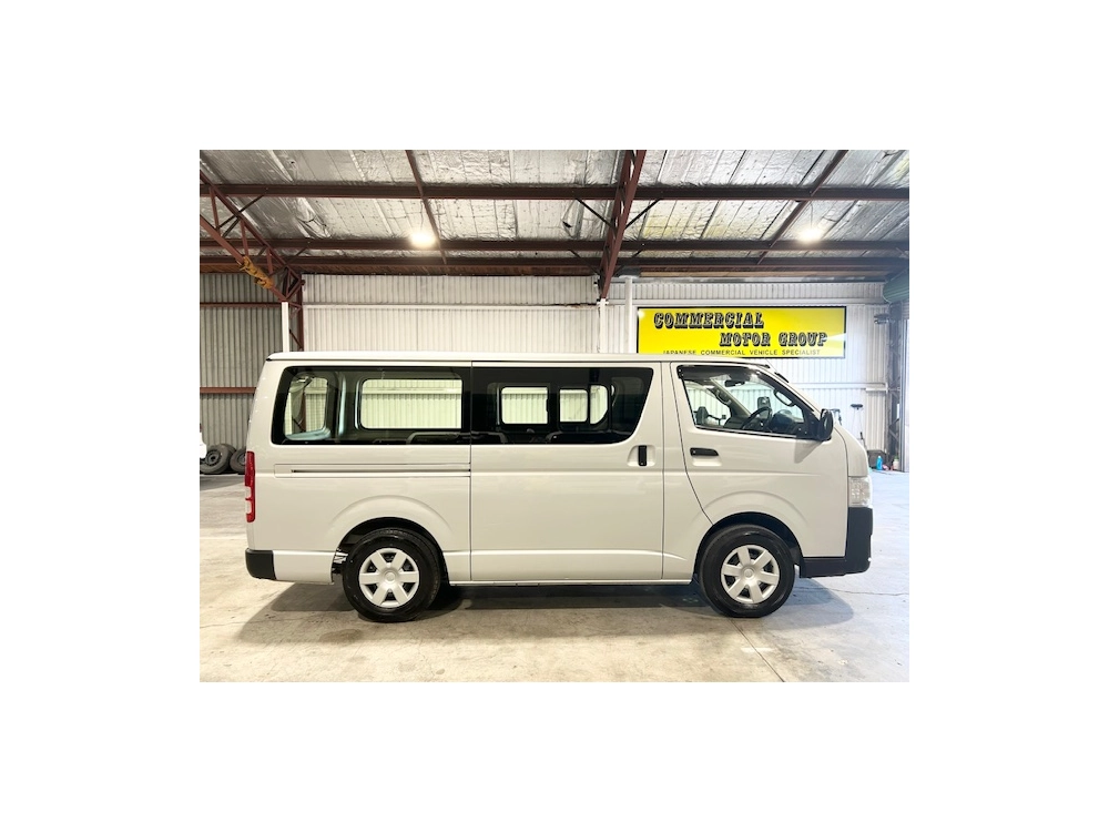 2020 Toyota Hiace 4WD / 6 Seater - NEW YEAR SALE -