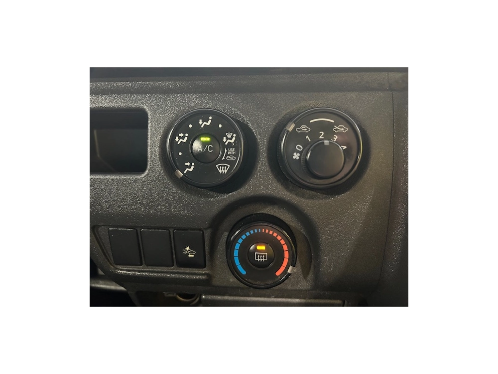 2020 Toyota Hiace 4WD / 6 Seater - NEW YEAR SALE -