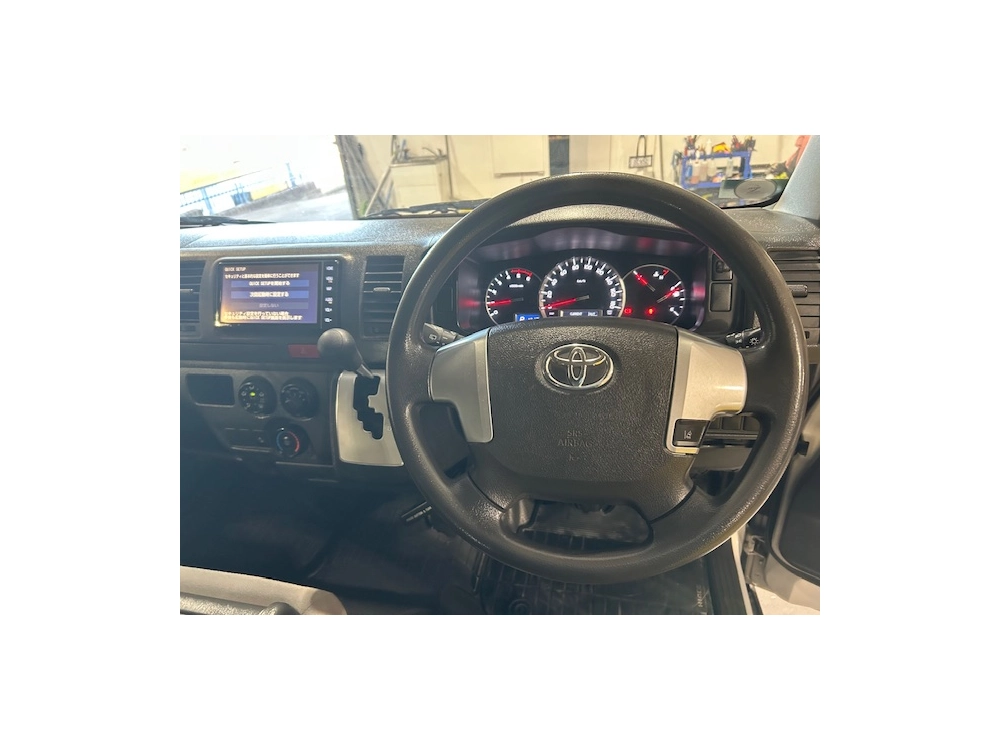 2020 Toyota Hiace 4WD / 6 Seater - NEW YEAR SALE -