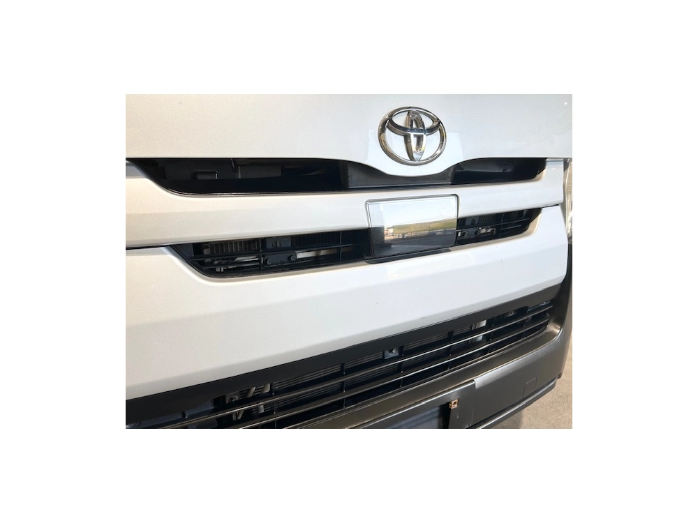 2020 Toyota Hiace 4WD / 6 Seater - NEW YEAR SALE -