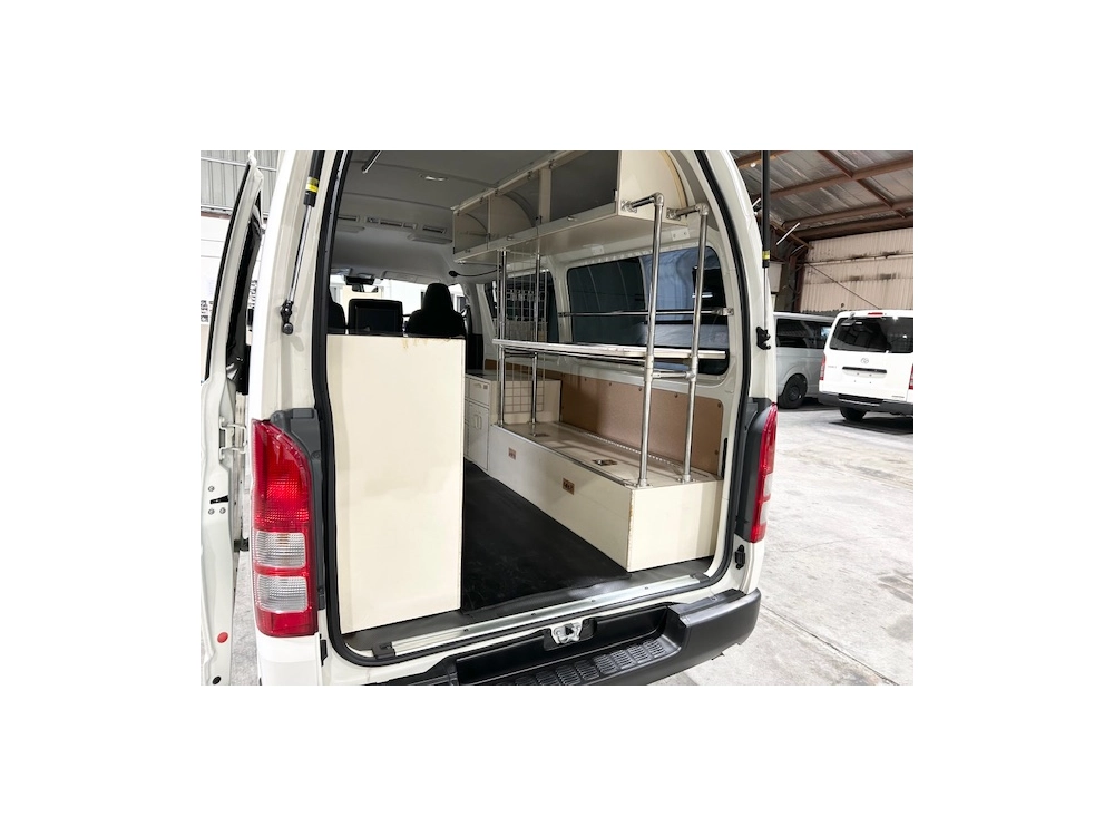 2019 Toyota Hiace **$4000 REDUCED** SHELF & STORAGE Installed -- SUPER LOW 15km --