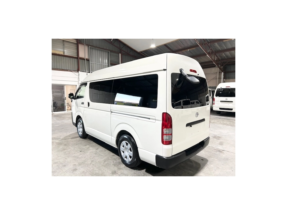 2019 Toyota Hiace **$4000 REDUCED** SHELF & STORAGE Installed -- SUPER LOW 15km --