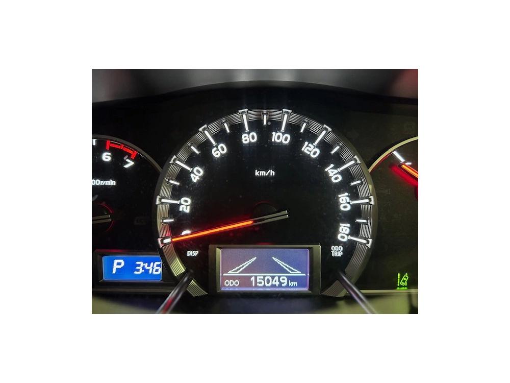 2019 Toyota Hiace **$4000 REDUCED** SHELF & STORAGE Installed -- SUPER LOW 15km --