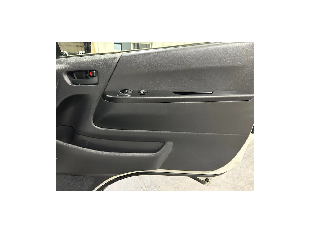 2019 Toyota Hiace **$4000 REDUCED** SHELF & STORAGE Installed -- SUPER LOW 15km --