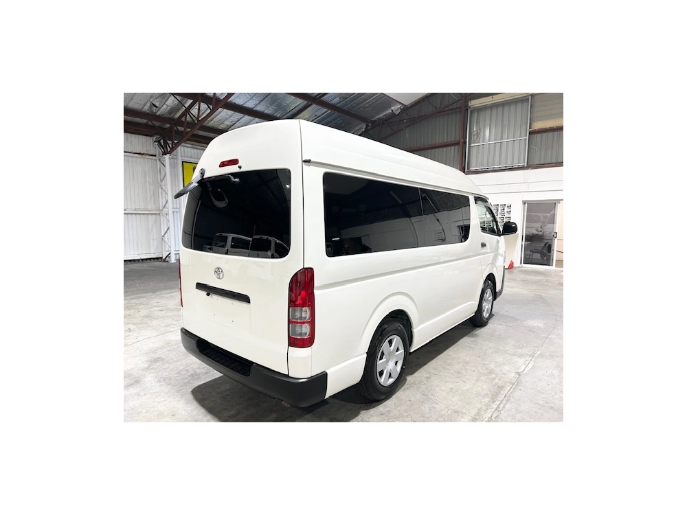 2019 Toyota Hiace **$4000 REDUCED** SHELF & STORAGE Installed -- SUPER LOW 15km --