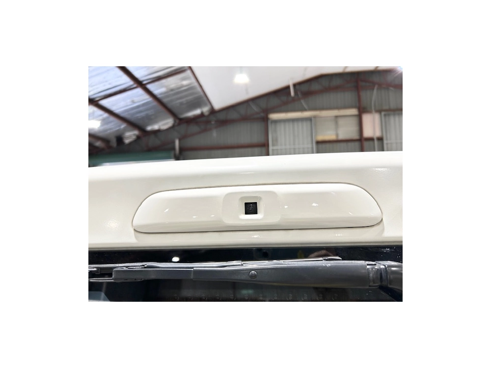 2020 Toyota Hiace FULL OPTION =4X4= 