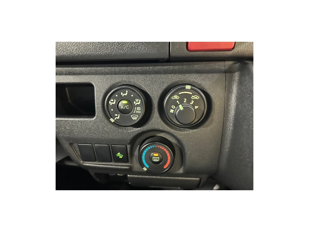 2020 Toyota Hiace FULL OPTION =4X4= 