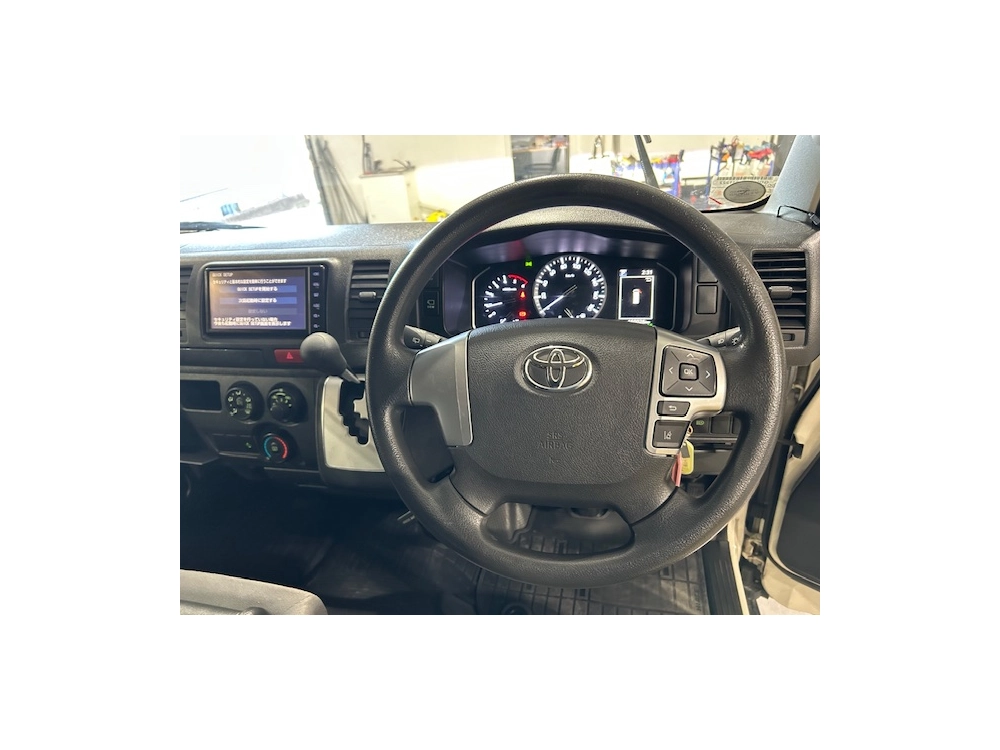 2020 Toyota Hiace FULL OPTION =4X4= 