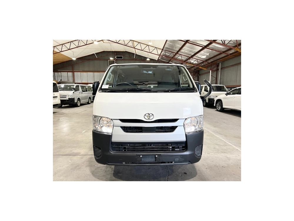 2020 Toyota Hiace FULL OPTION =4X4= 