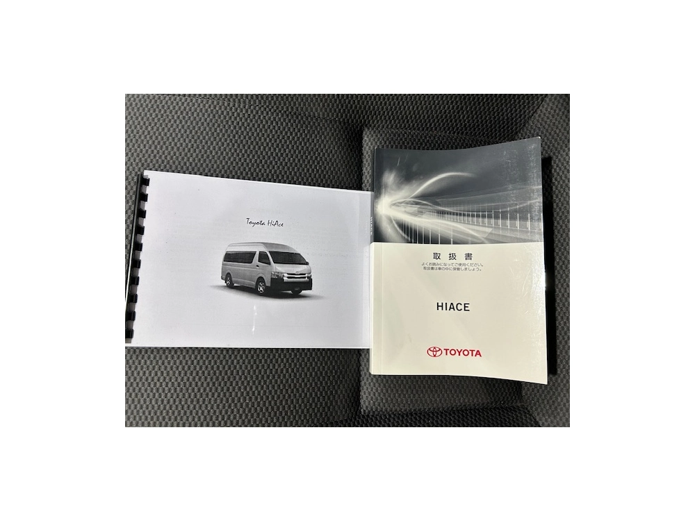 2020 Toyota Hiace FULL OPTION =4X4= 