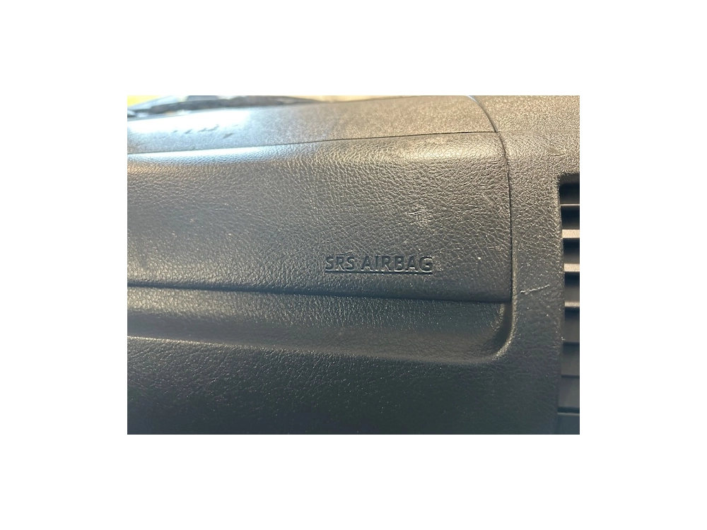 2019 Toyota Hiace =4X4= 6 Seaters - Dual Airbags