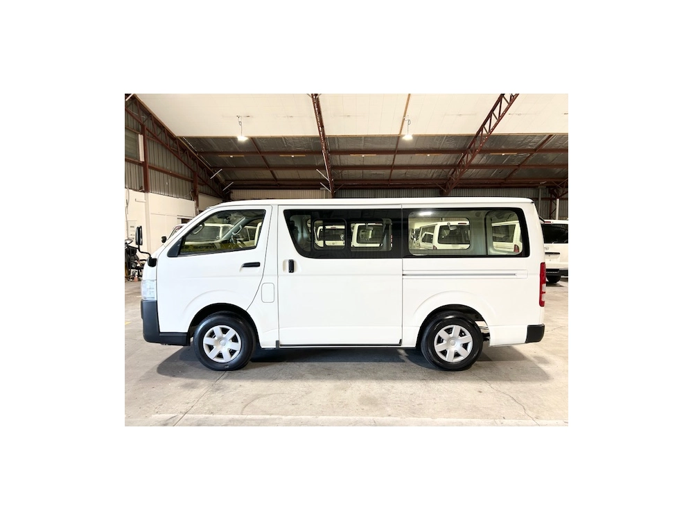 2019 Toyota Hiace =4X4= 6 Seaters - Dual Airbags