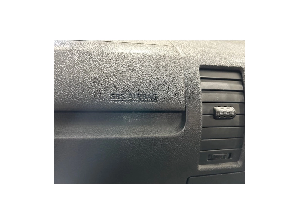 2018 Toyota Hiace --$4500 REDUCED-- **4WD** REMOVABLE BACK SEATS 