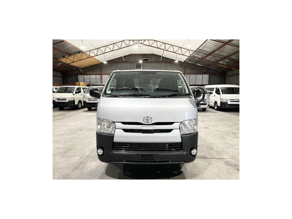2019 Toyota Hiace ** 4WD 4WD 4WD ** $4000 REDUCED $$