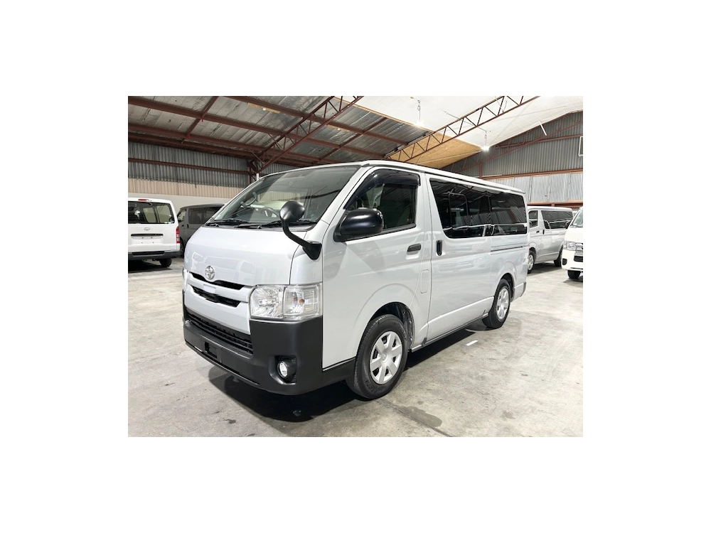 2019 Toyota Hiace ** 4WD 4WD 4WD ** $4000 REDUCED $$