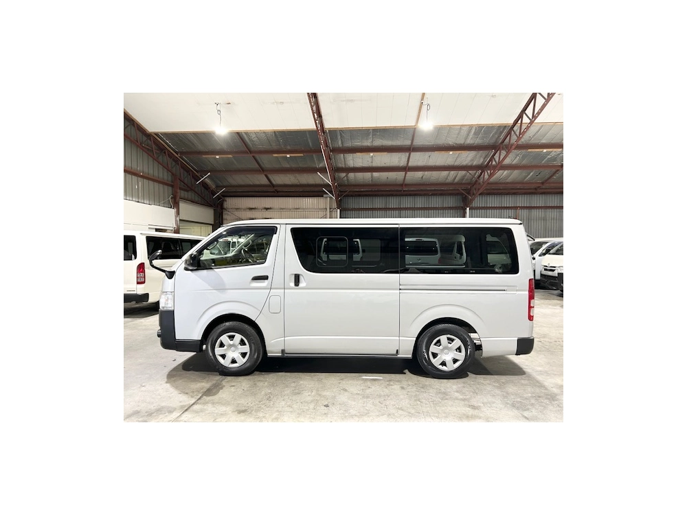 2019 Toyota Hiace ** 4WD 4WD 4WD ** $4000 REDUCED $$