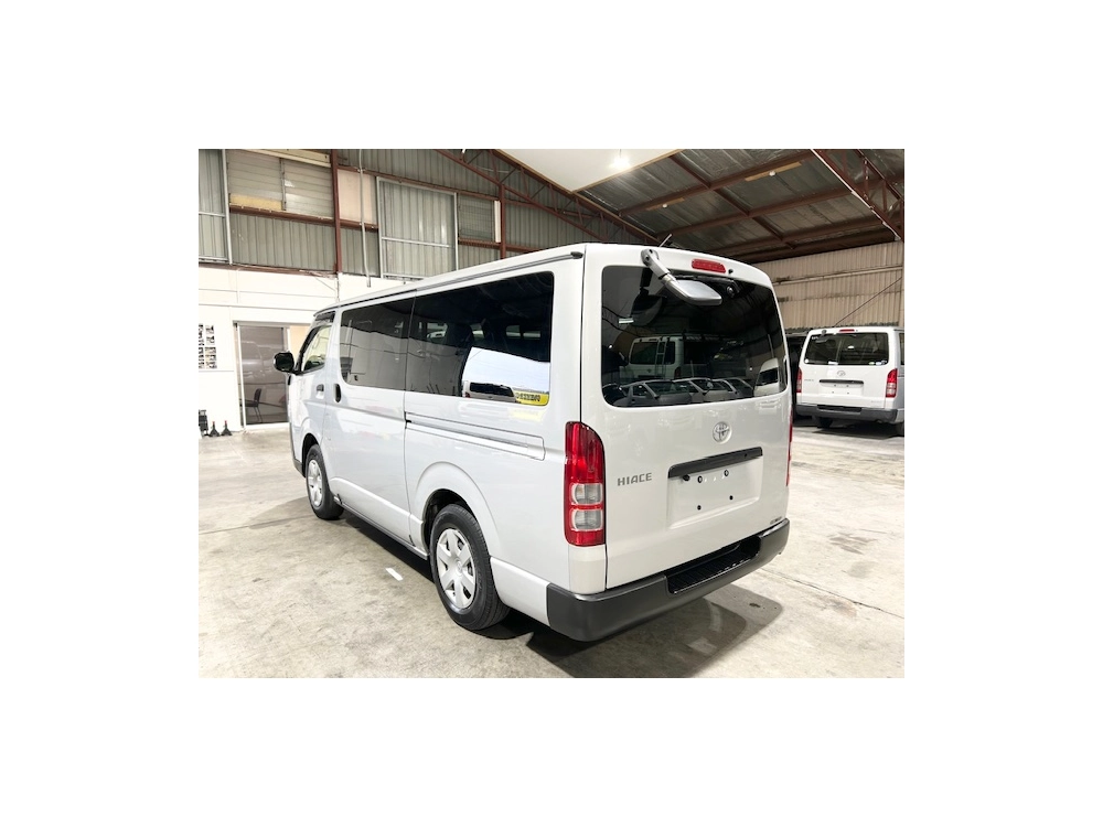 2019 Toyota Hiace ** 4WD 4WD 4WD ** $4000 REDUCED $$