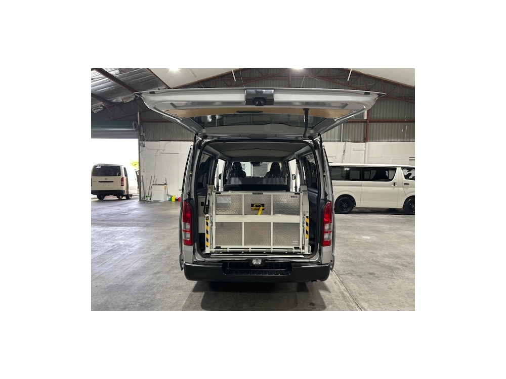 2019 Toyota Hiace ** 4WD 4WD 4WD ** $4000 REDUCED $$