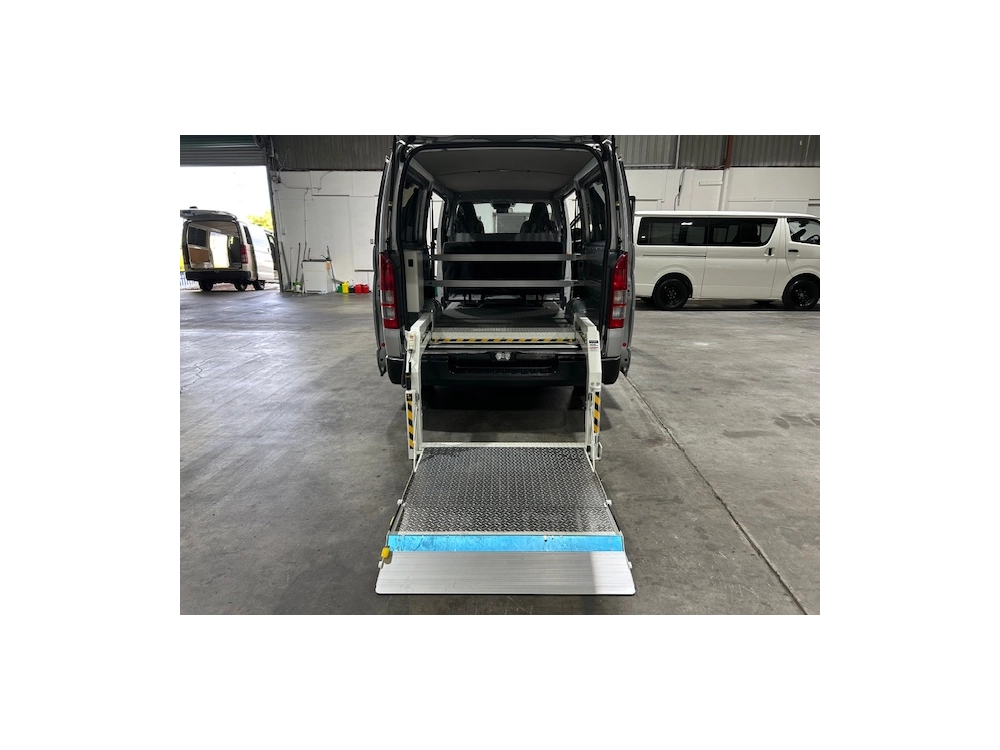 2019 Toyota Hiace ** 4WD 4WD 4WD ** $4000 REDUCED $$