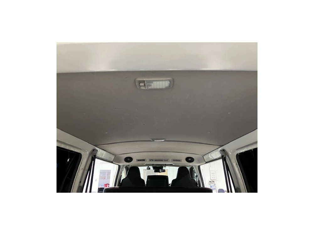 2017 TOYOTA HIACE LWB 2.8L DIESEL TURBO