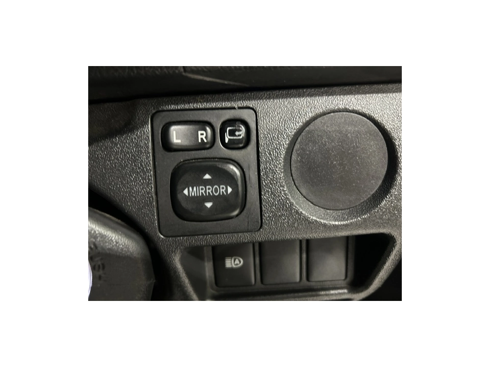 2020 Toyota Hiace 4X4 SUPER GL!!! 5 SEATER / with REAR AIRCON!!