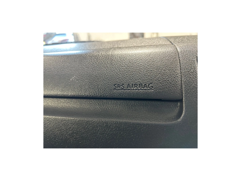 2019 Toyota Hiace =4X4= 6 or 9 Seaters 