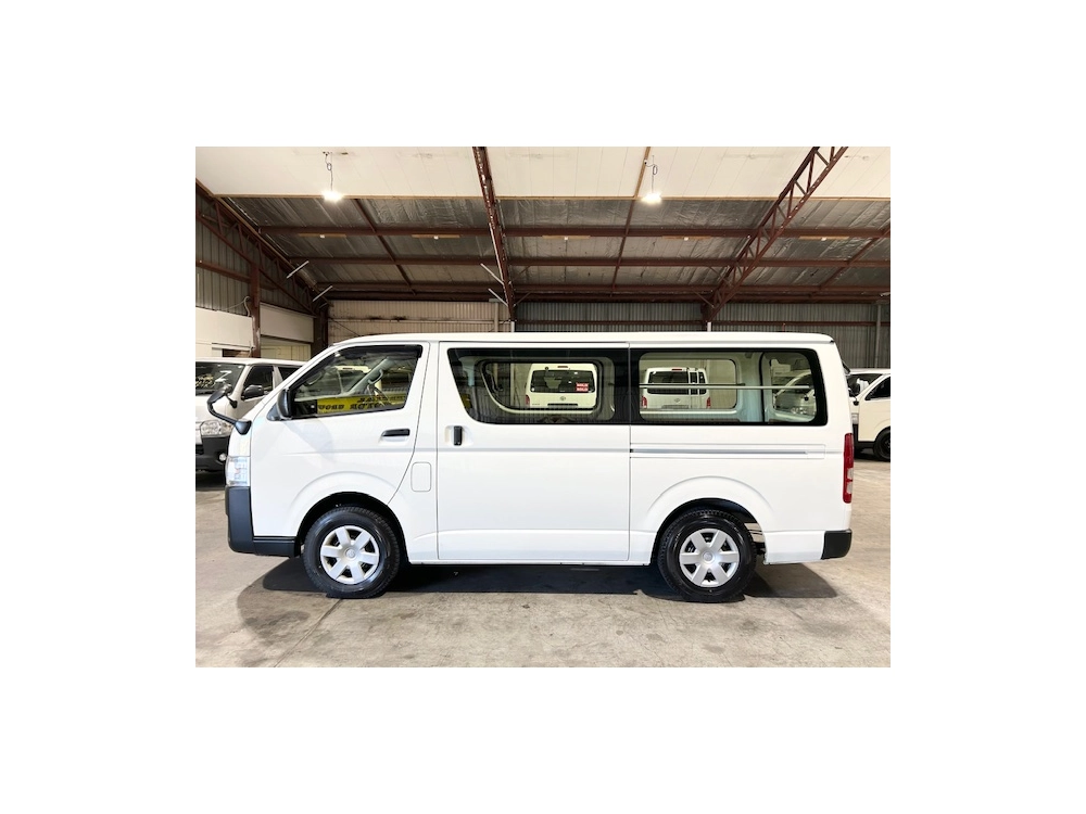 2020 Toyota Hiace --- 4WD 4WD 4WD --- $4000 REDUCED