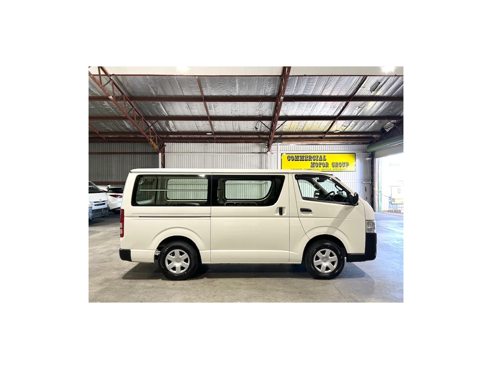 2020 Toyota Hiace --- 4WD 4WD 4WD --- $4000 REDUCED