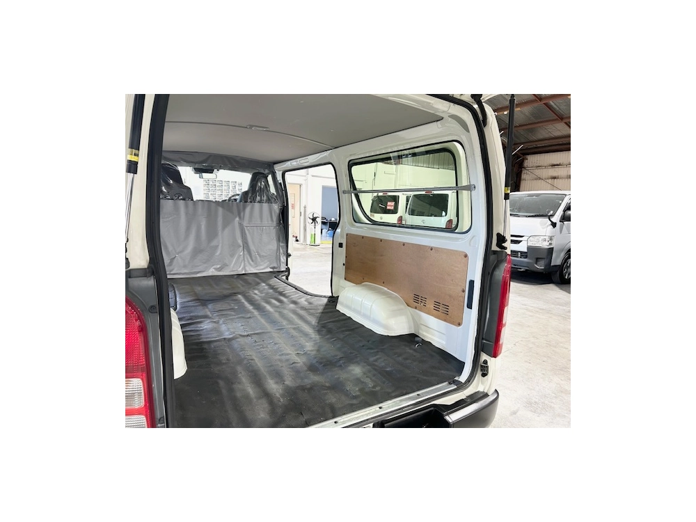 2020 Toyota Hiace FACELIFT MODEL ===FULL TIME 4WD===